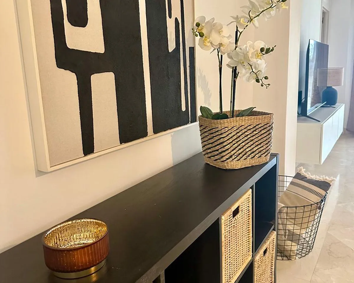 eb886207-09e2-4520-a9d4-452d9bf1c334