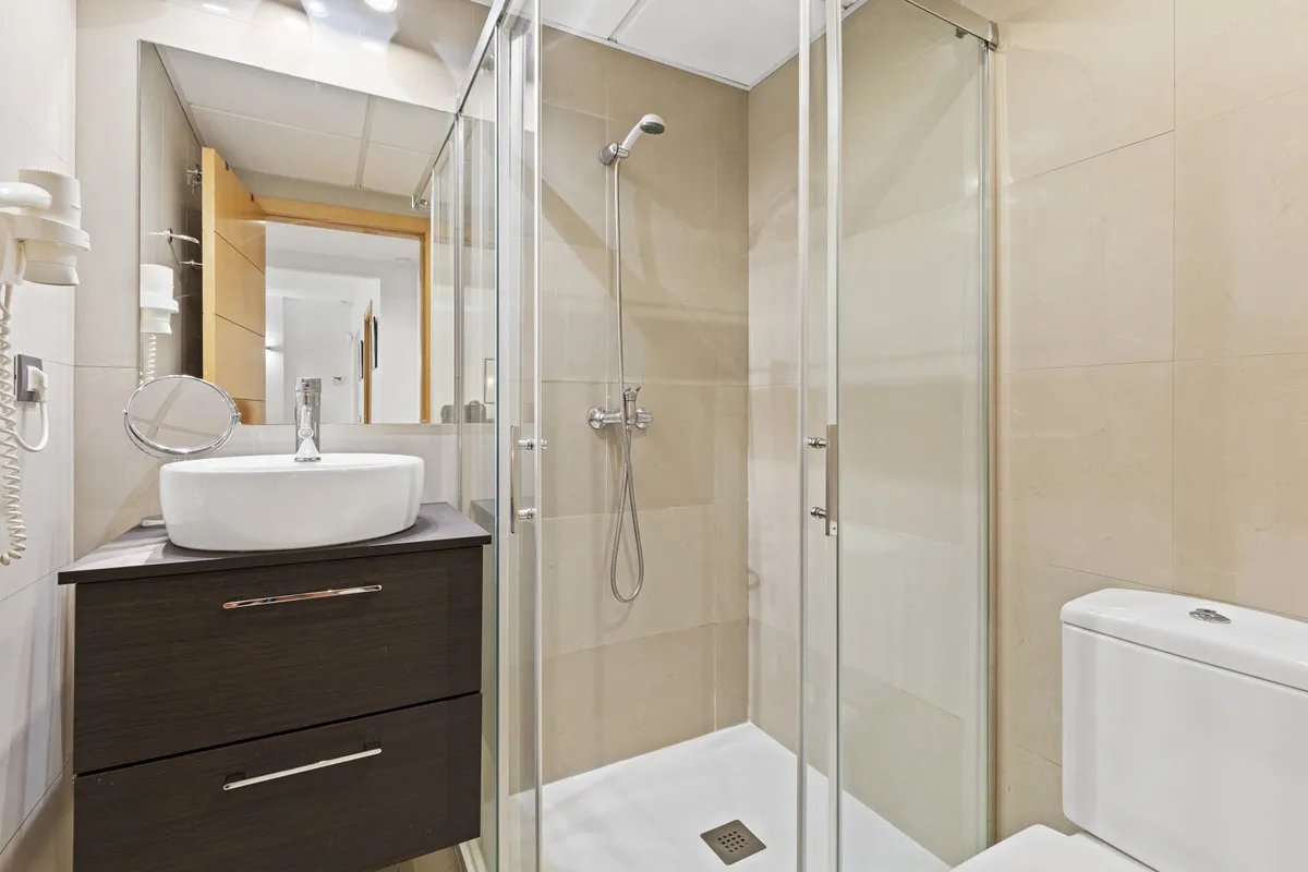 90e4d4aa-ef1c-4fa0-b716-380b036c9ed6