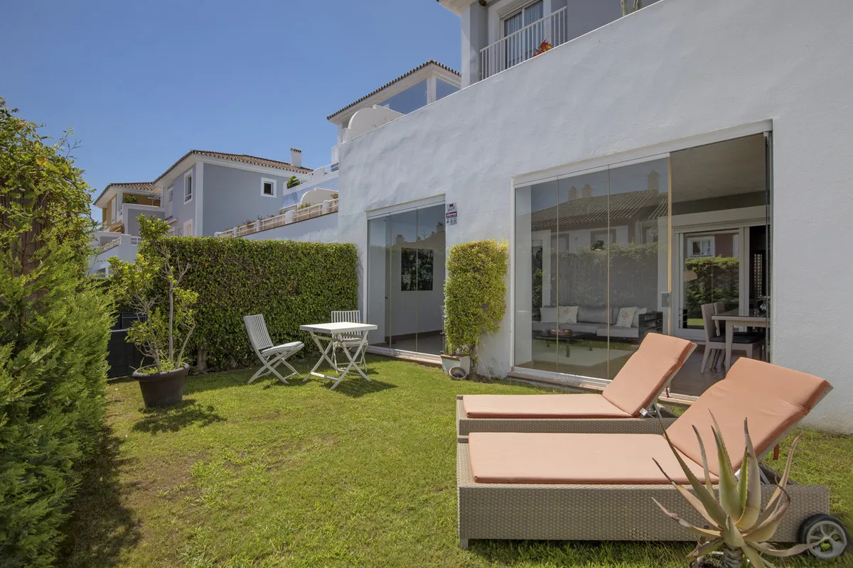 9adfdb2f-7412-40e4-b48b-1569c690f7bb