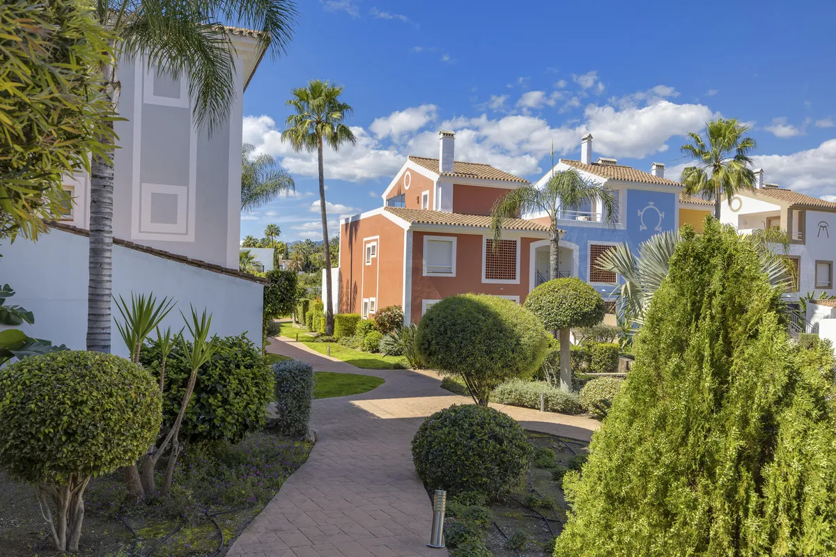 cce7c2d0-c13f-4b39-ac00-4c188ab1a137