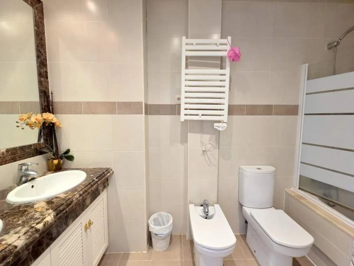 908bb019-4854-4a6f-8e81-041e1683ec12