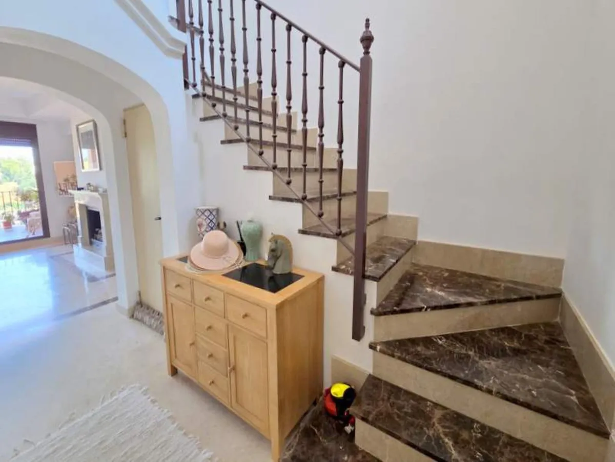 a01237c1-cb21-4ff4-b45b-f234ab093c63