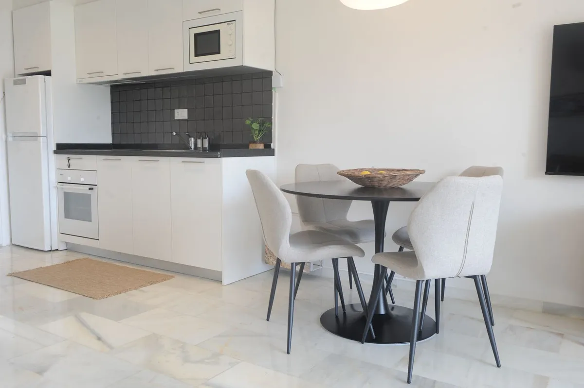 67f9a125-c138-4b11-8d2f-bd92c35c9877