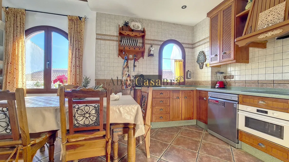 1b7c4d0c-ce57-409e-9d4a-98776c03cbb2