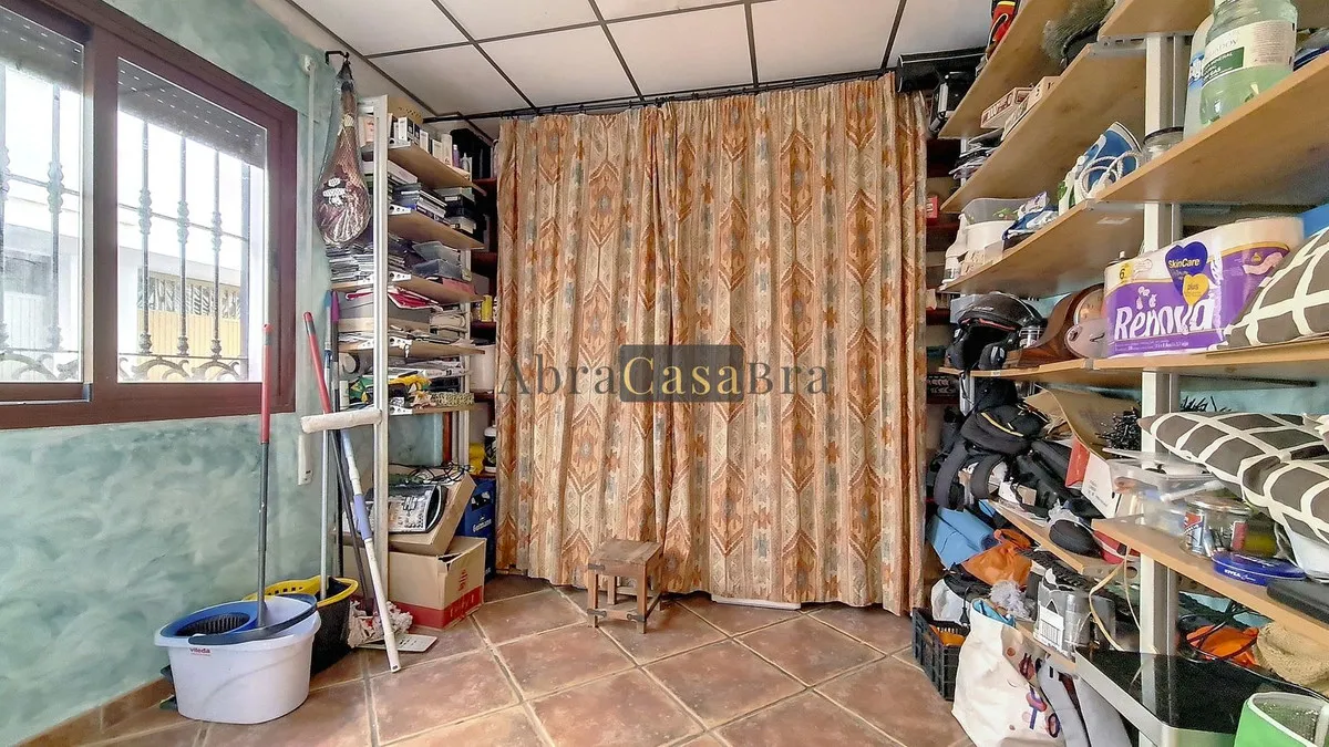 2a52580d-447c-41c6-a4e3-489b454f8c35