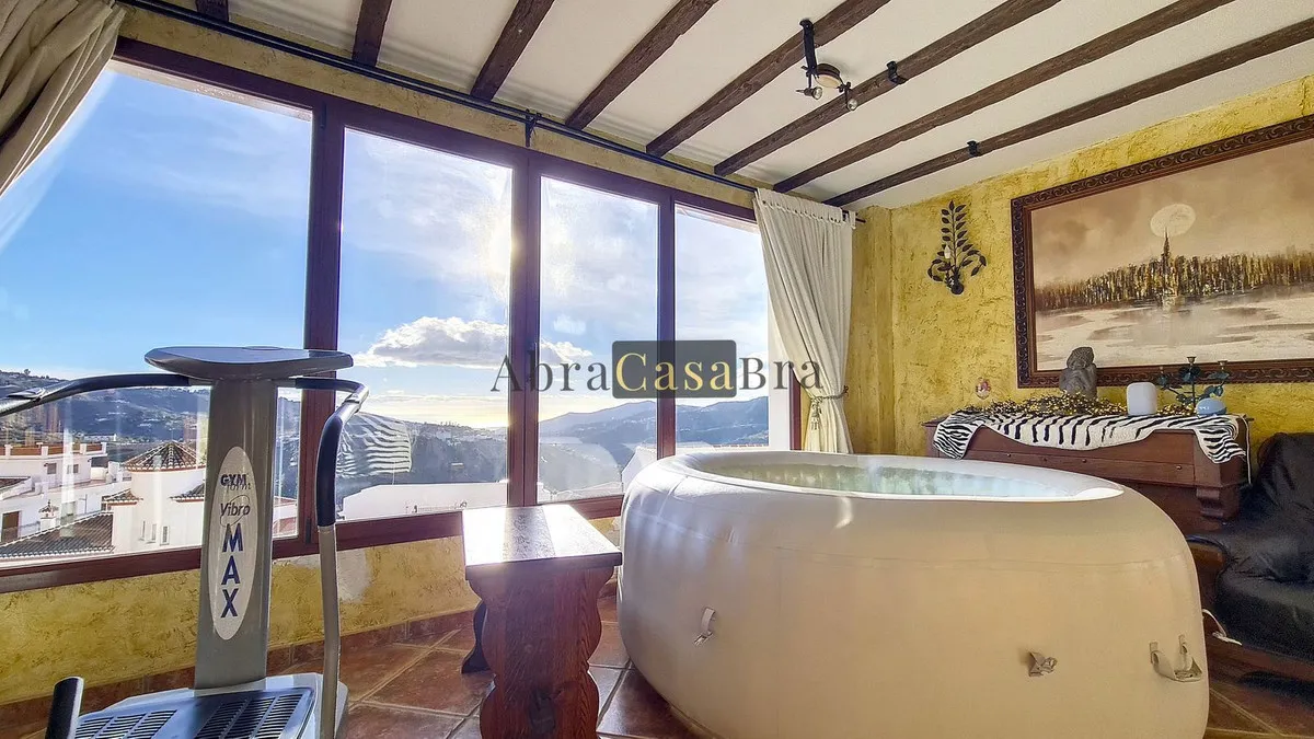 400a6bfd-8881-48df-b73e-805f1cbdfe02