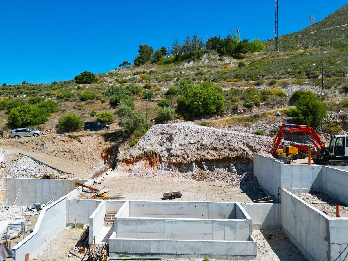 cee94a7a-e8a7-44b3-80c2-db605f7bebef