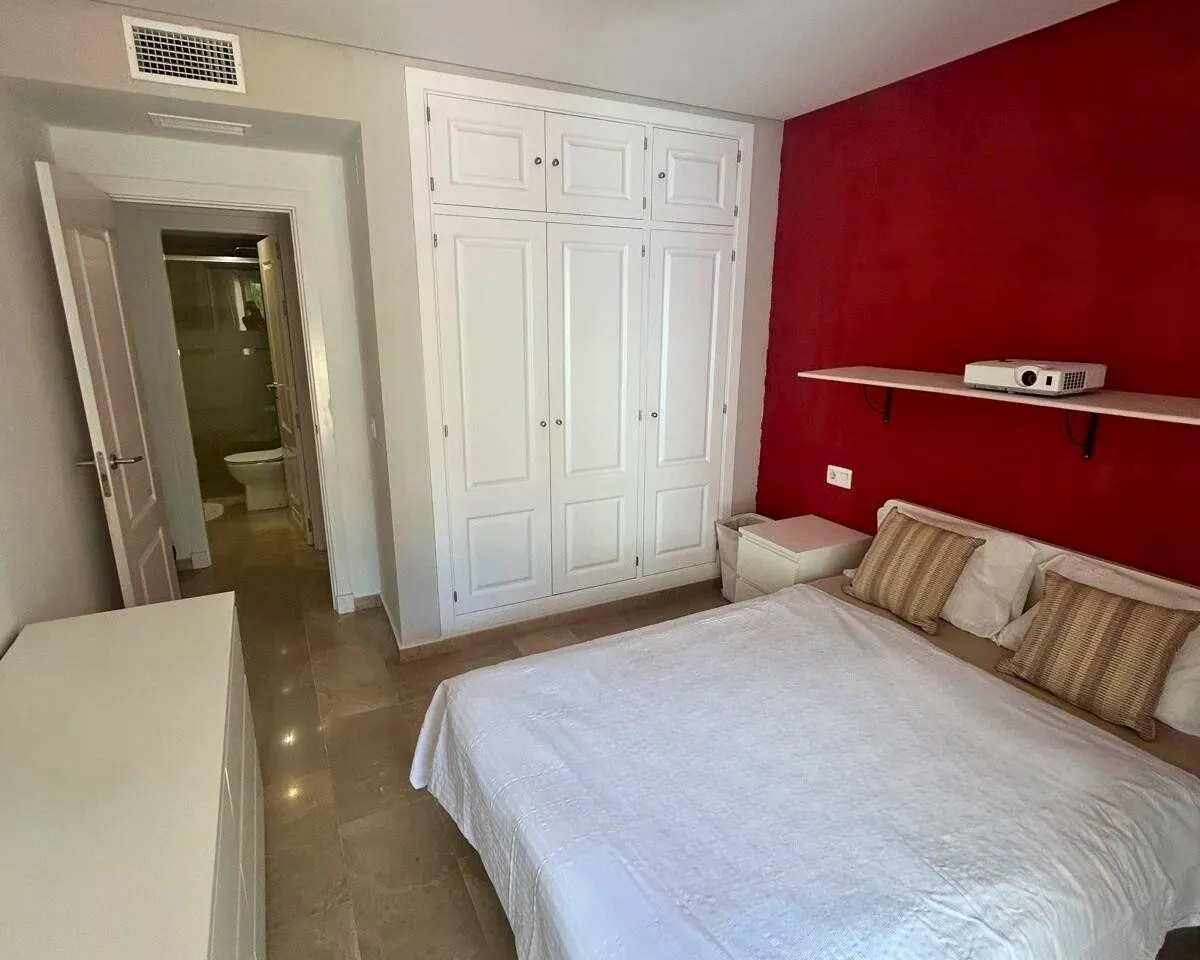 4f4634da-5f82-4619-a98e-275b2dcaa875