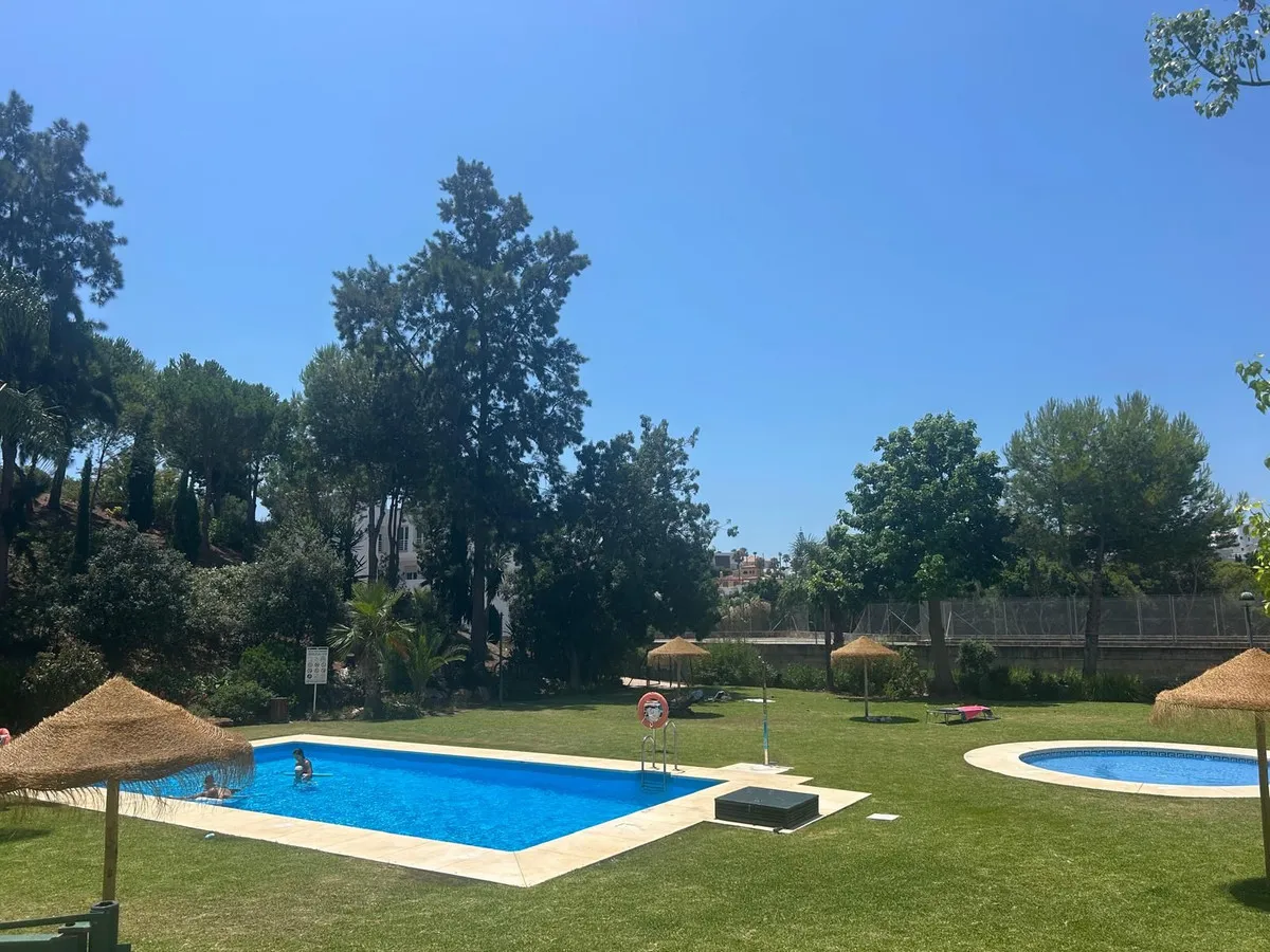 a26d4b71-d193-4afe-bc6f-4aa71358da69