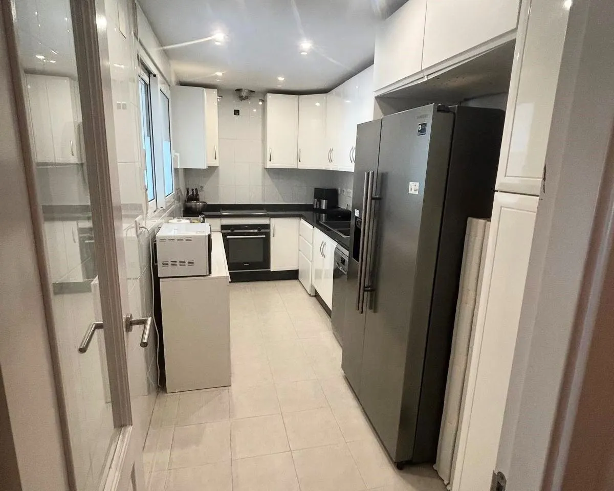 da9d9fe1-448d-4296-914d-7b77cc9ad594