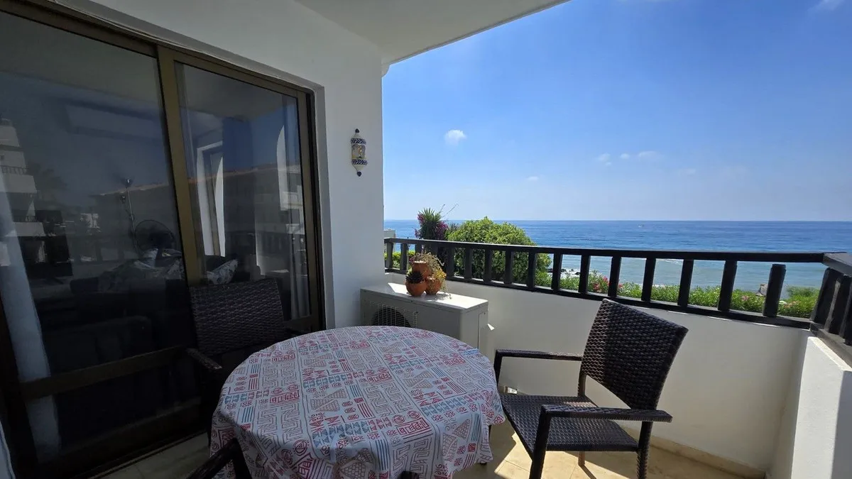 21376784-57a6-4b99-bb6a-2b3a35c3ac6c