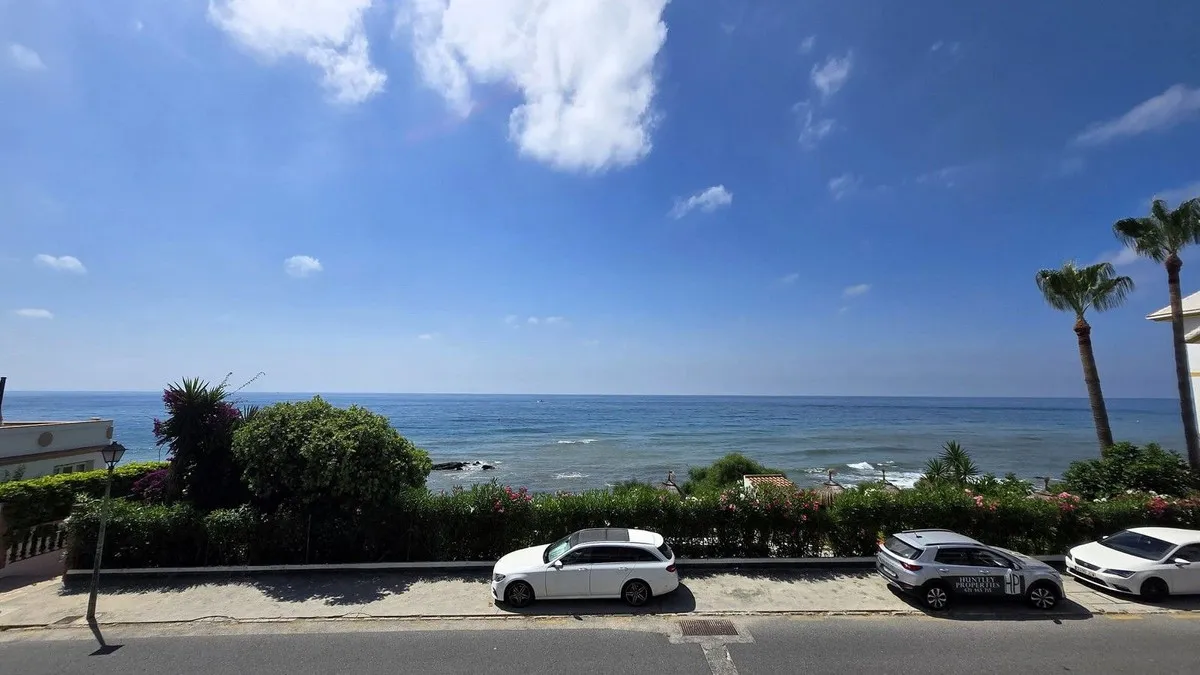 413776e1-1c0a-469a-acf1-900c8b49a850