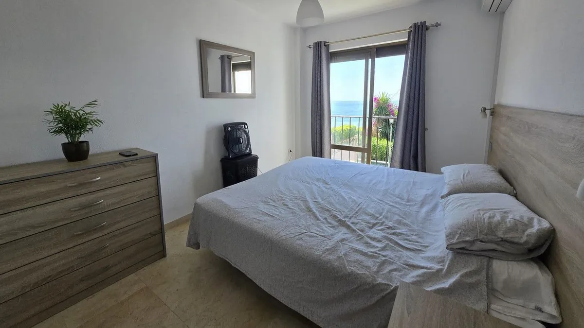 60785c7c-d080-422d-b29d-020360db39f4