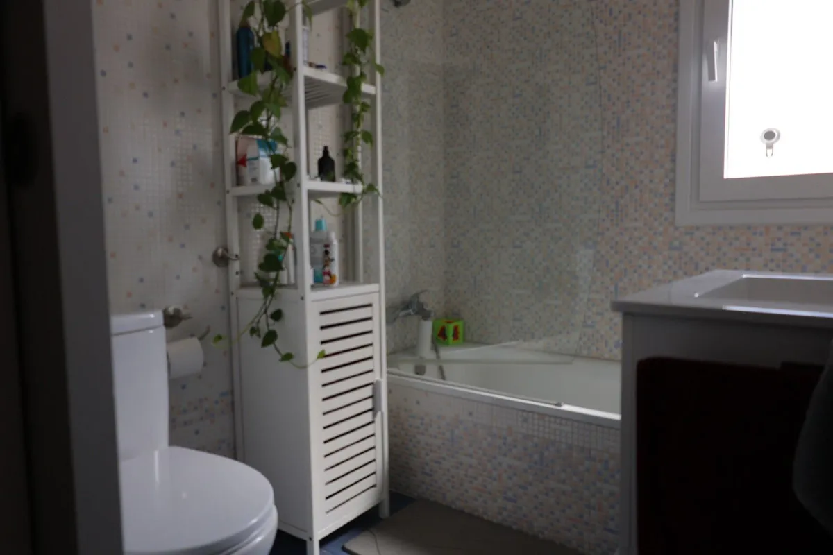 52200612-6069-4e94-b7c7-3d1c0d98ca69