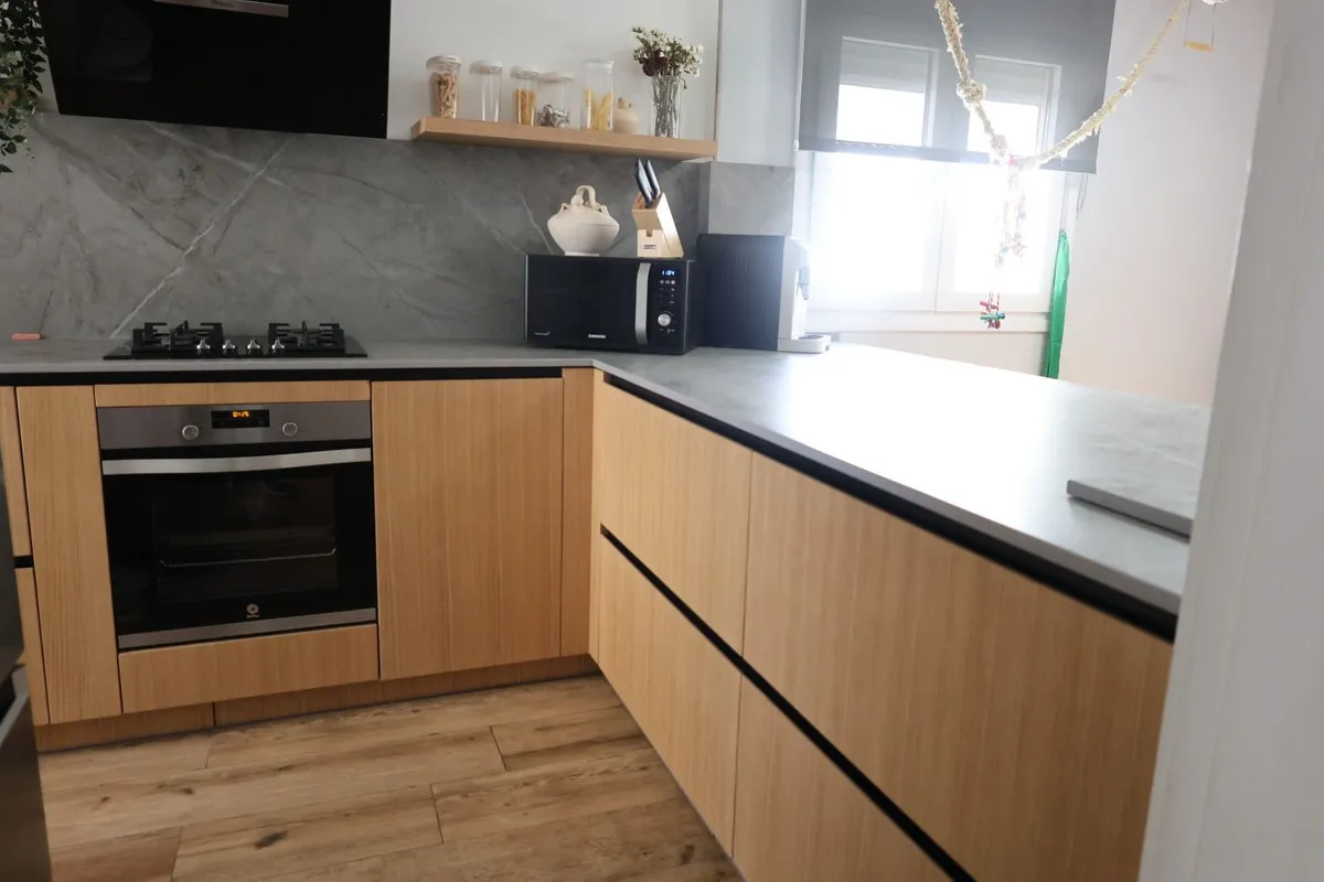 8d917e88-ef54-4acd-9e67-573372f3ea44