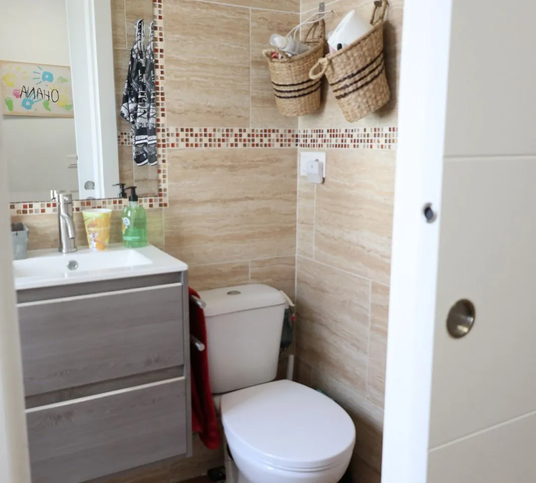 906695b2-b5a1-4abd-b348-87dd8b7393ef