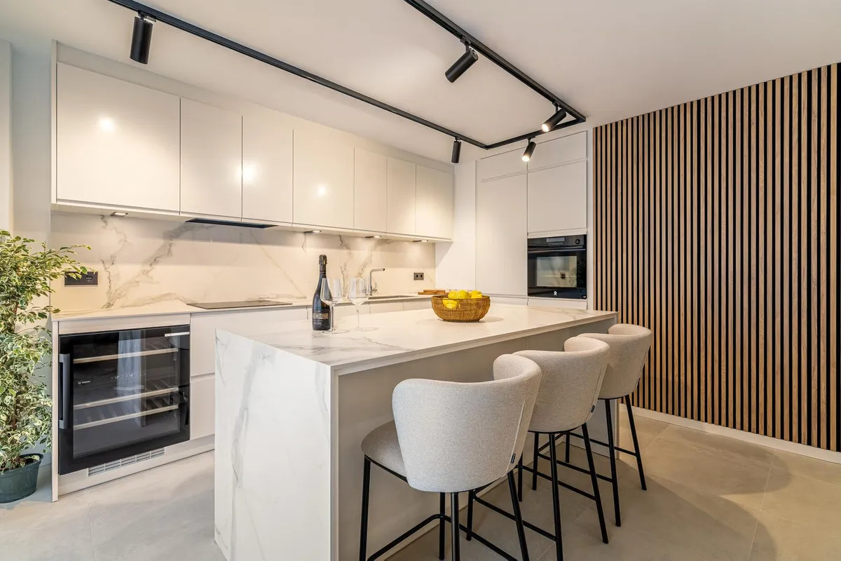 a11b0aa0-d781-4019-a6d5-6e4aef0ff685