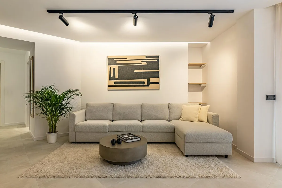 ba931110-a75a-48b1-b731-f885f6a1db3b