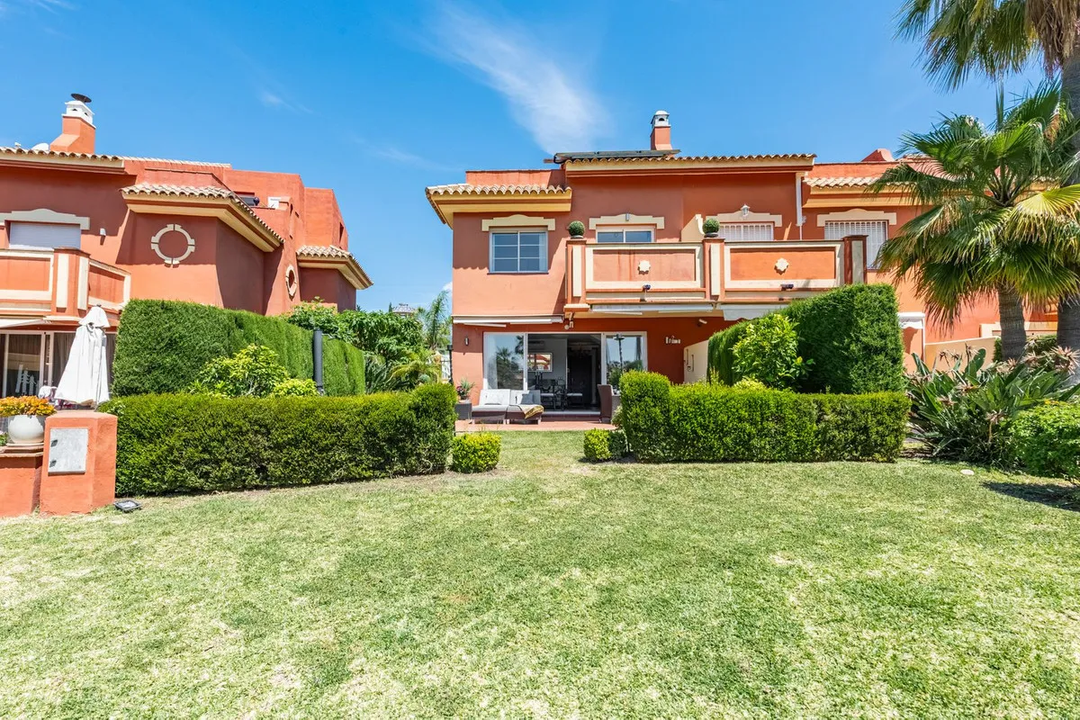 49ddda3c-19b5-469d-b1b4-43a6a7e1d68e