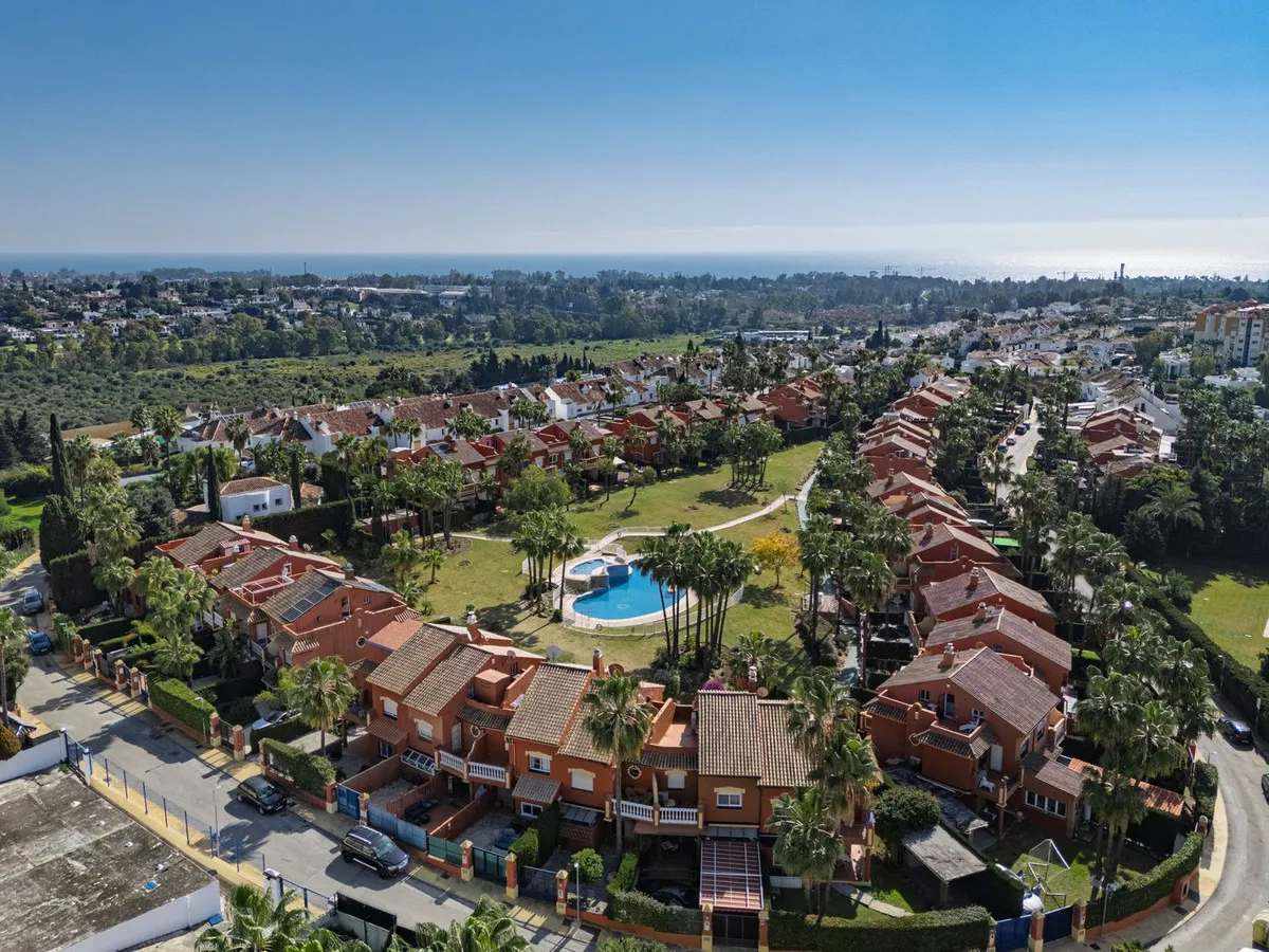 716a4911-e9a1-4664-8ac7-86979ae3b208