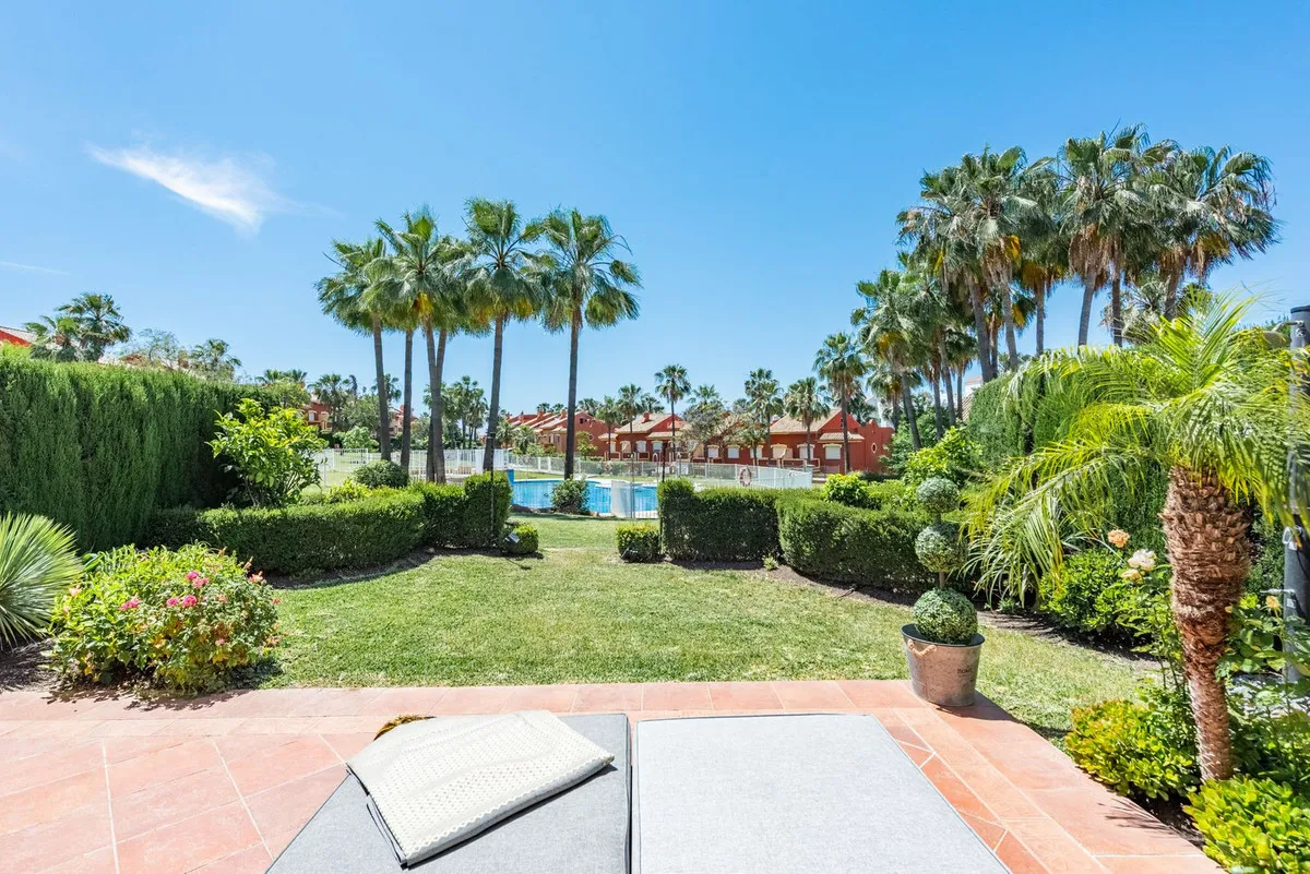 b8824fe0-b79d-4445-83fa-c981d30e9d04