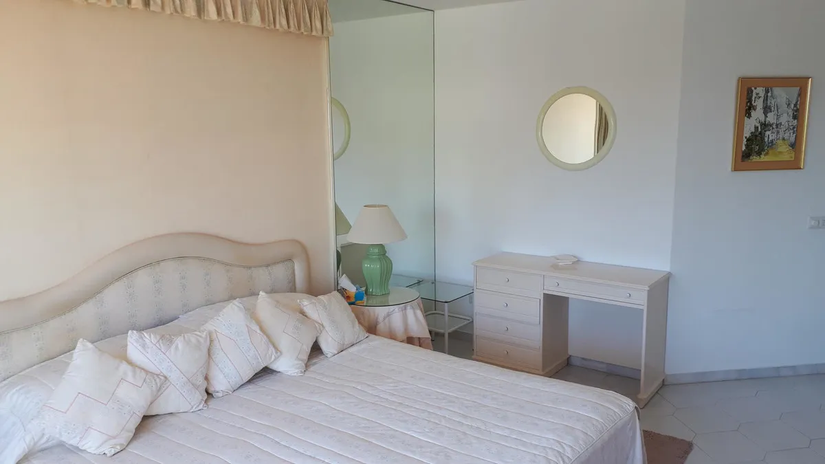 24c885ce-35b9-4abe-a4fe-4ee7916f692e