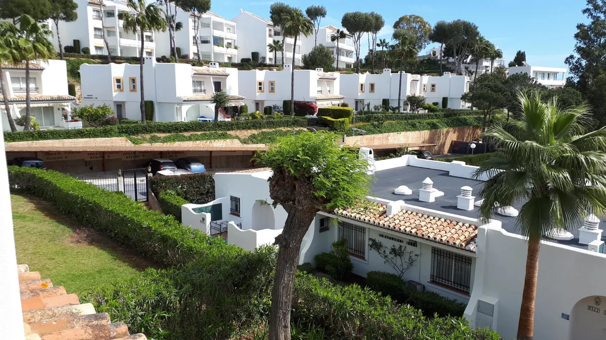 5f3db3f3-7522-4327-9672-b1f2ad858ad3