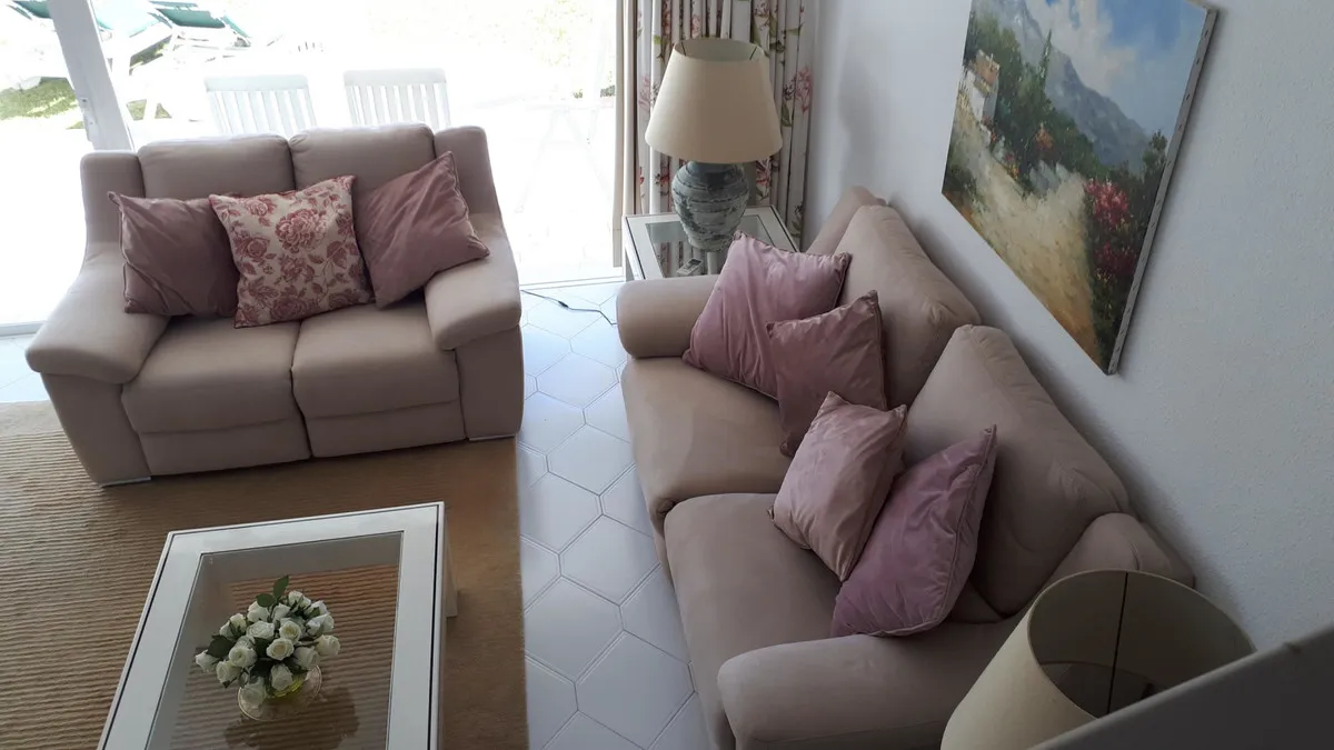 bf824281-f6fd-48da-bc87-d286f3541175