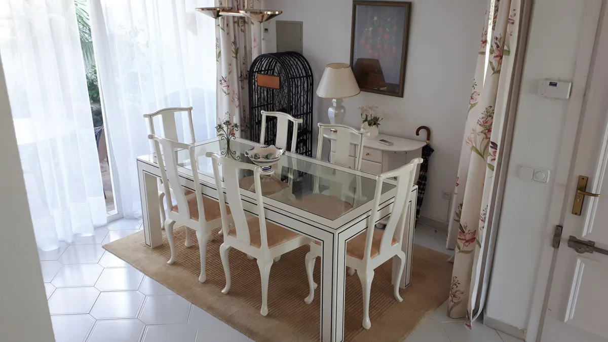 e1af54a4-cbbb-40b1-866c-4b2262a9cc2f