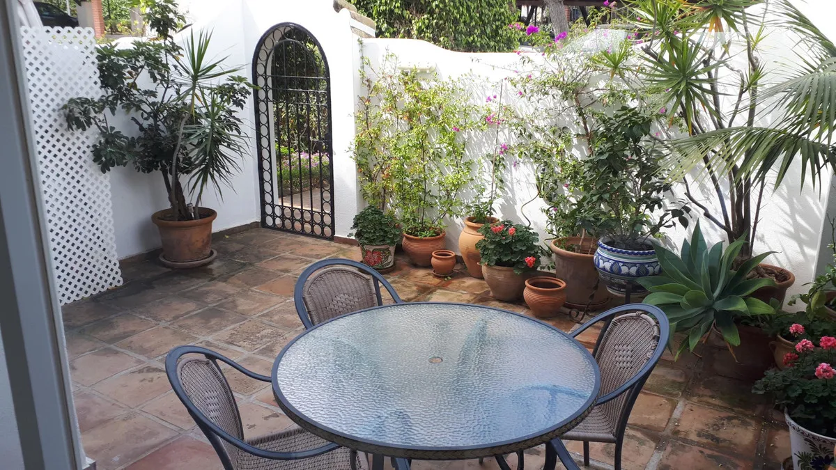 f089898a-9108-4ba7-b786-8069a788346d