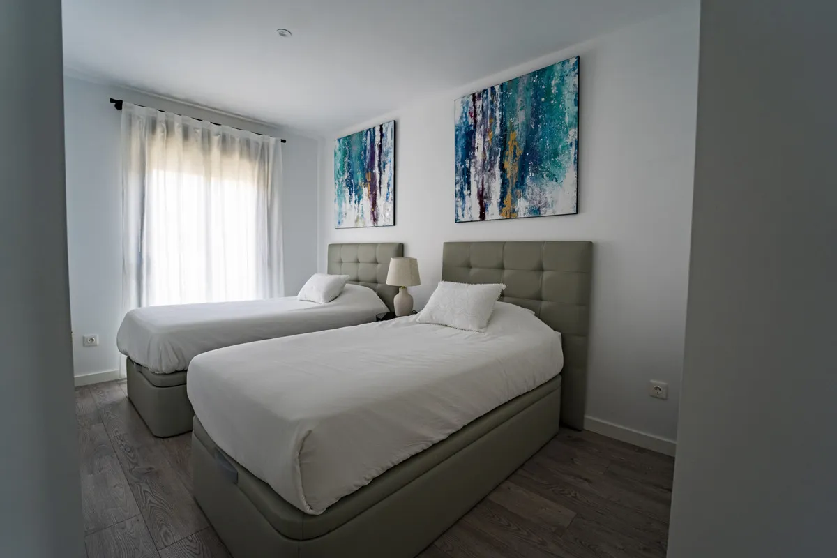 7a815514-60f6-4639-acfc-0351fafcc9da