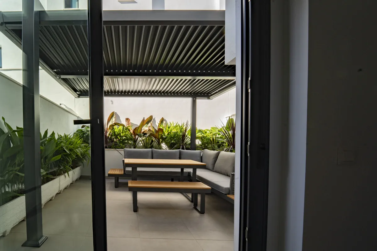 bb0d2187-727d-45a2-8ed5-0c0dd3ff344f