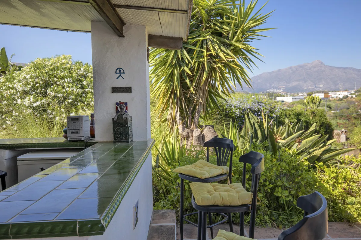 661d935e-d40b-488a-b5f6-f9a37aeb95b2