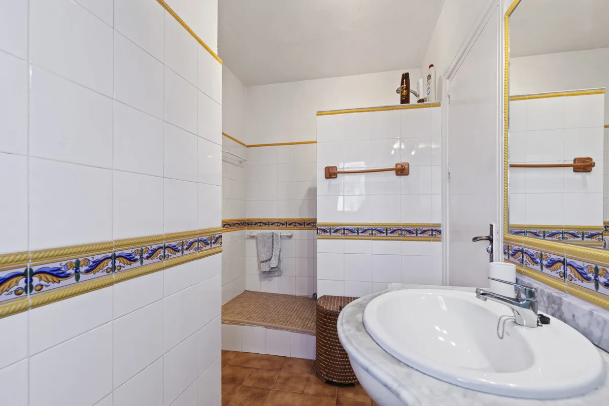 98c30080-e1ab-4b0e-8edd-2cfc1671dfaa