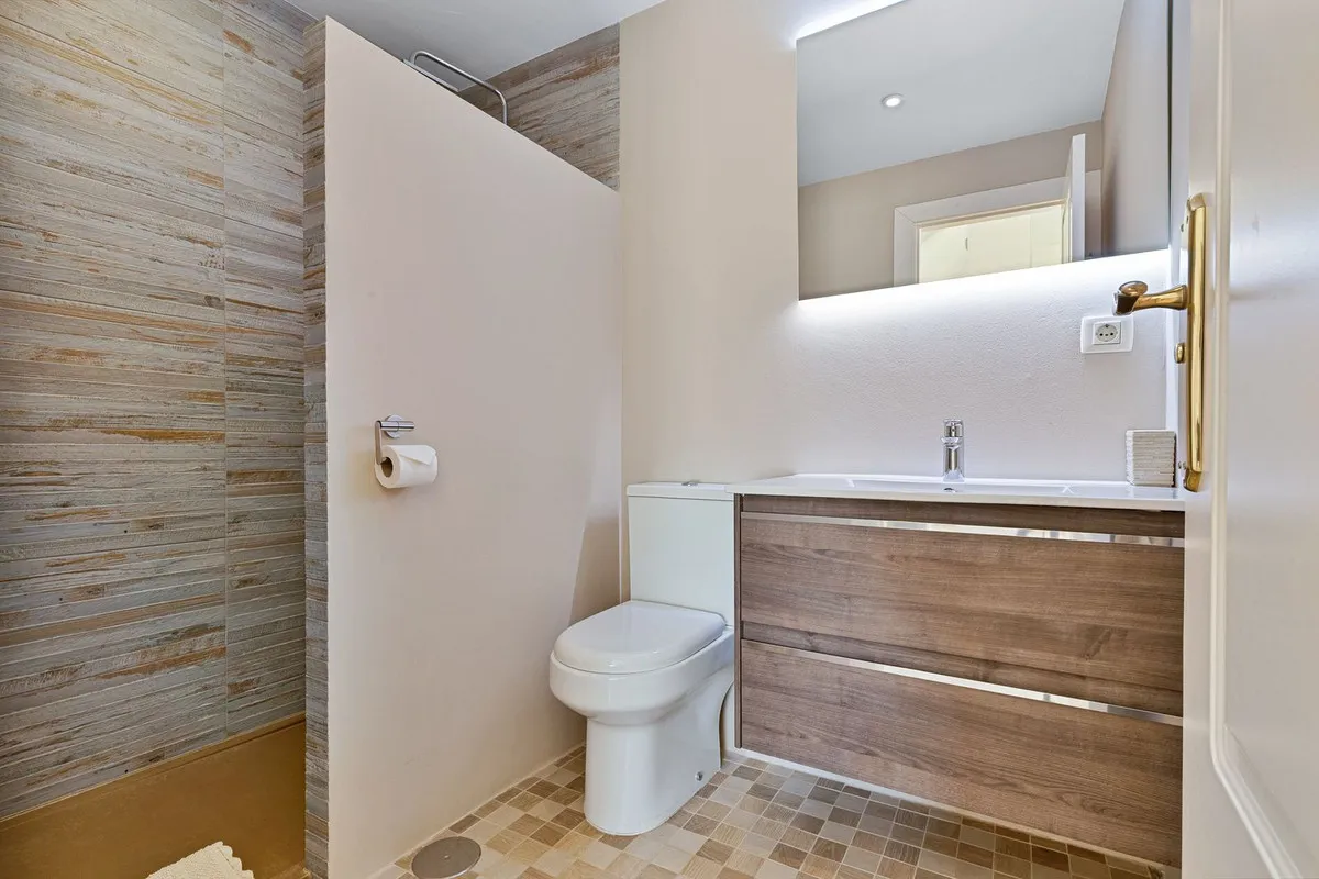 af19f881-3303-4ffc-9be8-97b28fe52b30