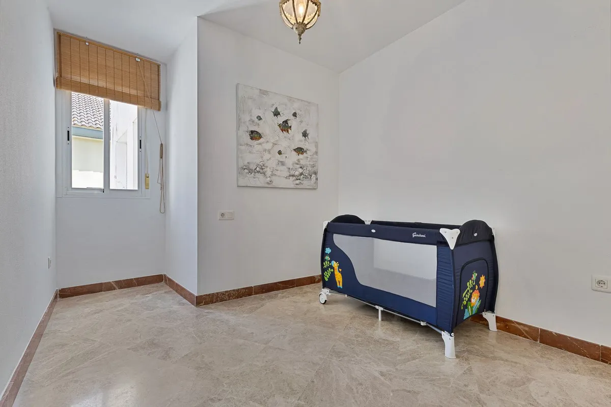 f06c8efd-073e-424a-b922-ad9de827c839