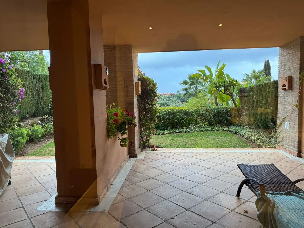 47476707-4d22-40c6-8095-37a11c78846c