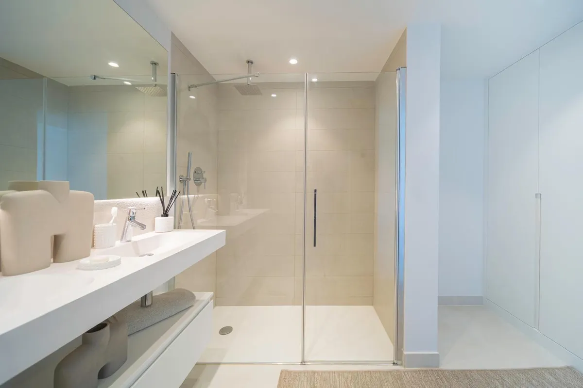 51a64551-0c2e-49d7-bef2-4b5c6ca4a6a4