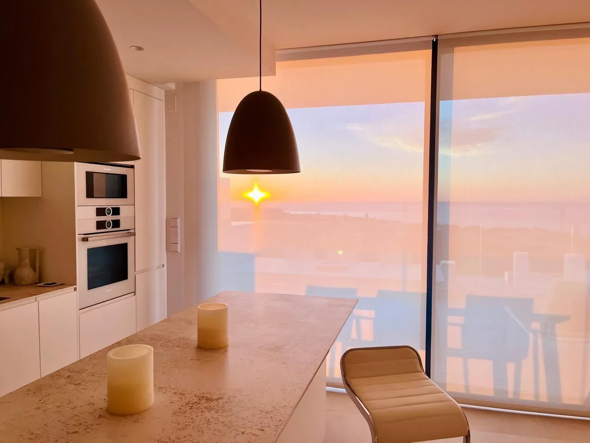 842d1a89-e0b7-4cdc-999f-0343e6d6de4a