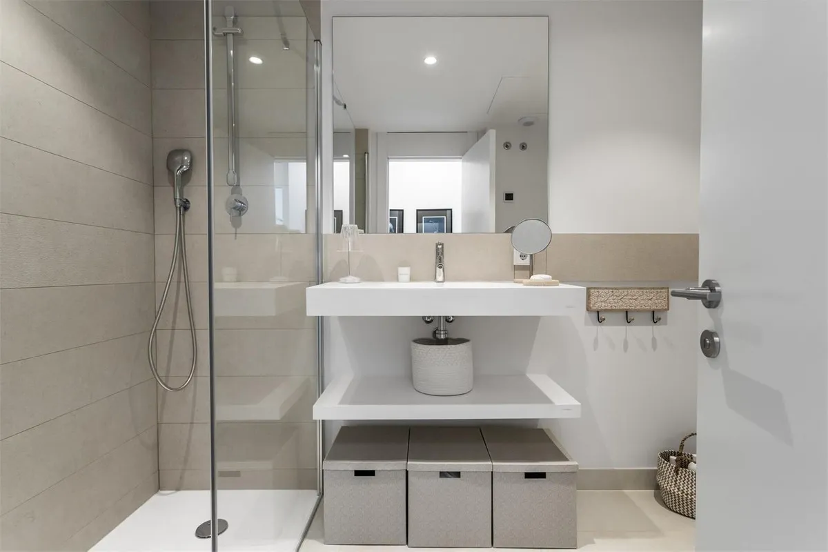 b6b2ccc6-9e0c-49b5-afdc-c28ee3c2ef5e