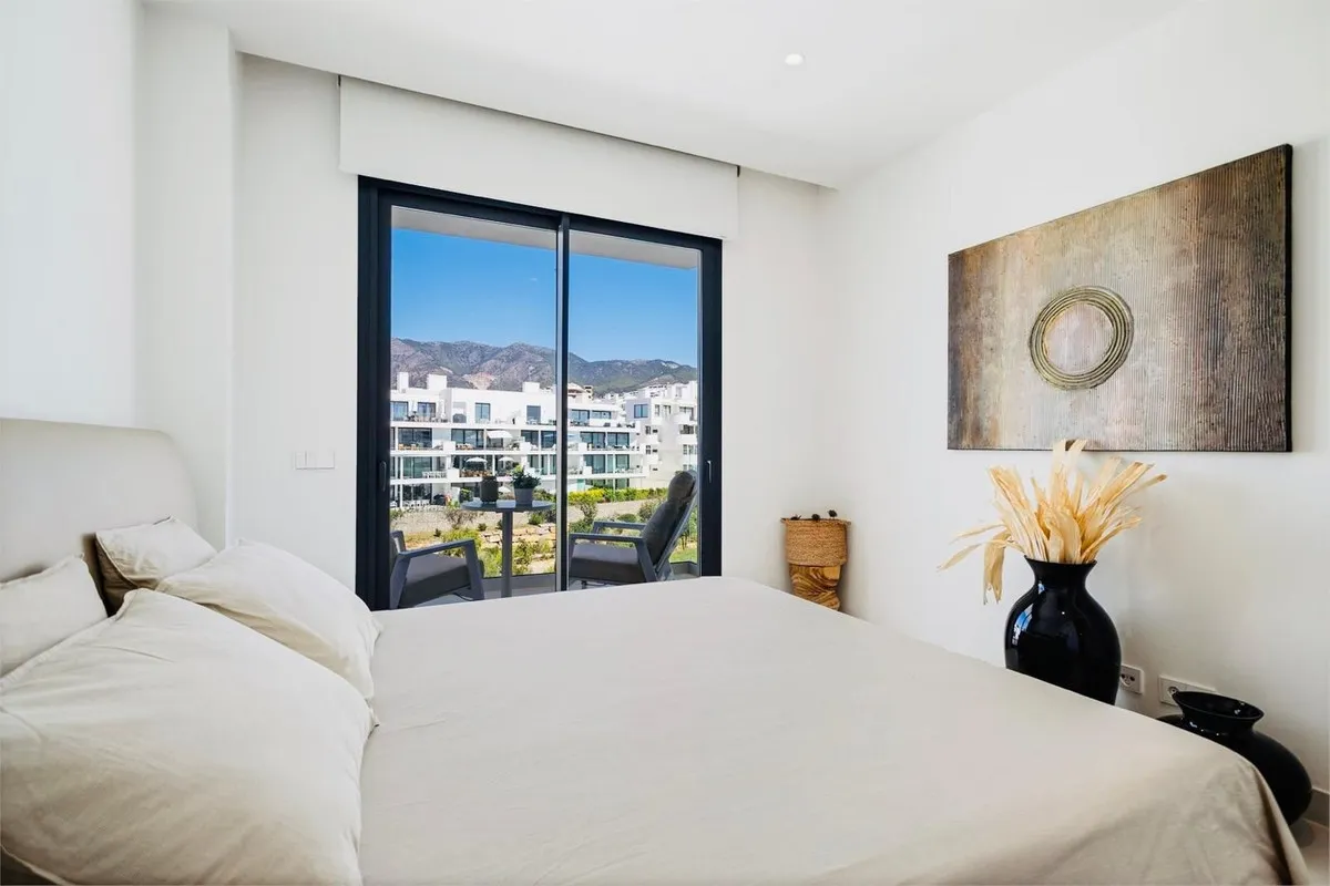 ec78718d-8ccd-4471-bed9-a8286a346803