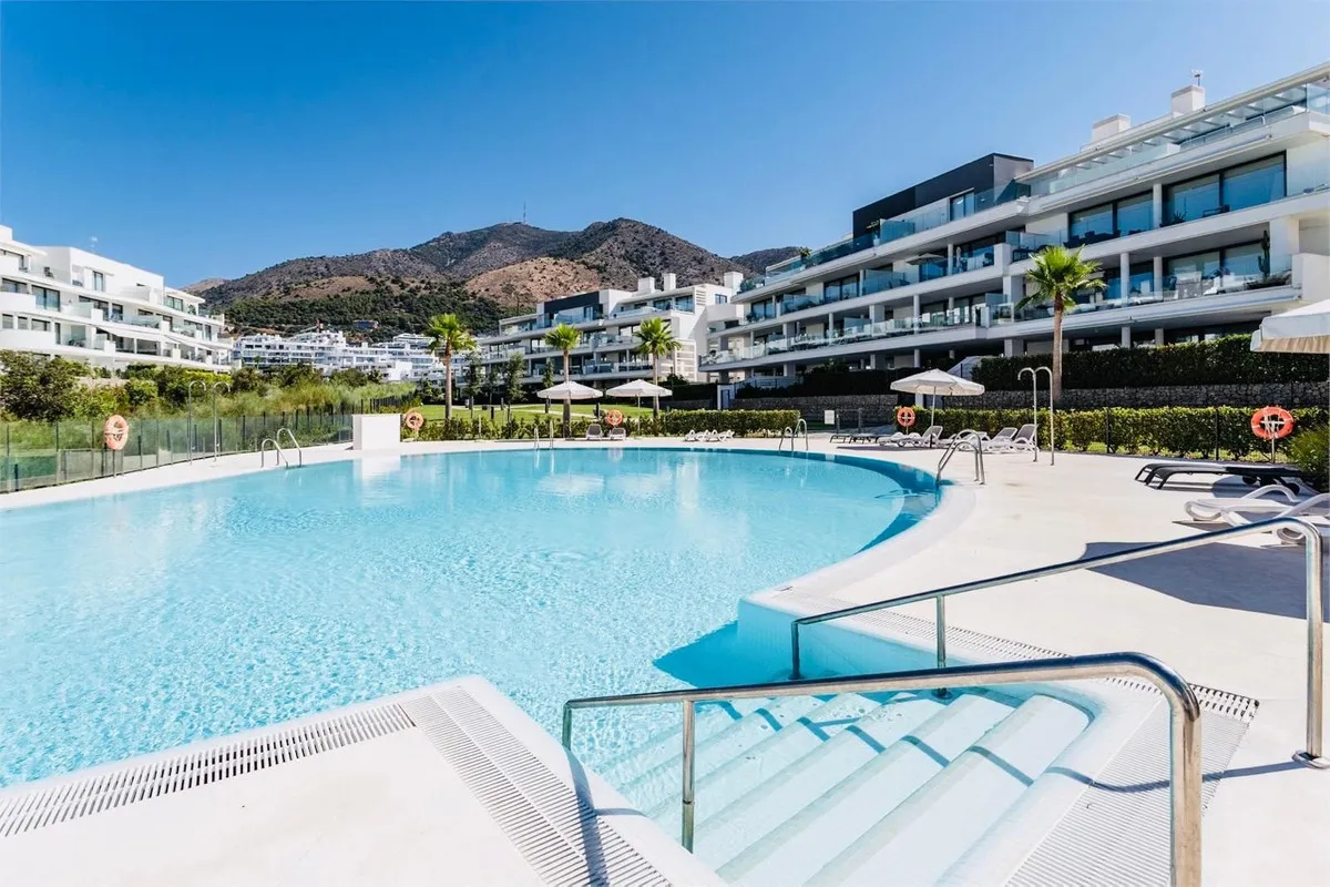 fc6fac74-01ae-40cb-95ee-1741b09d8210