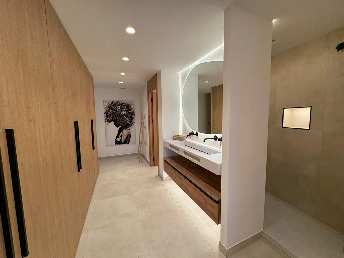 d07252b6-6678-4bcc-9a69-484accd6fb91