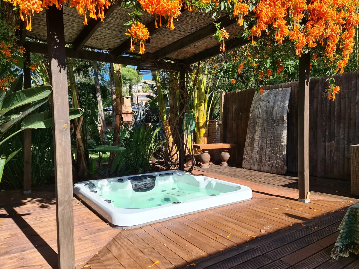 1ef6344d-d693-4899-a439-684525ac9d28