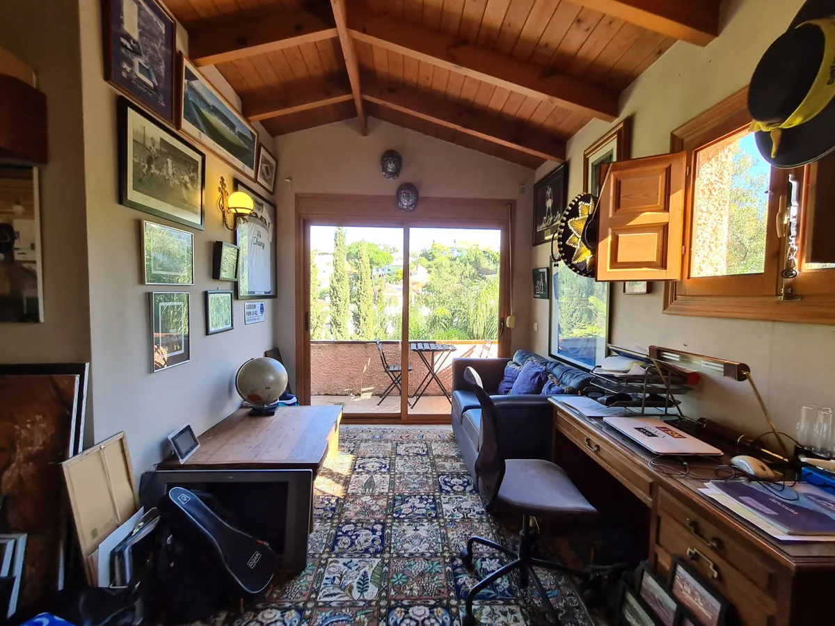 56bd18d5-7a55-4e63-99b0-d5ad4a977b7b