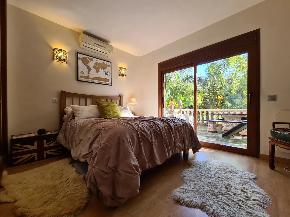 94c9e595-d708-46aa-bdd2-5787185a00ea