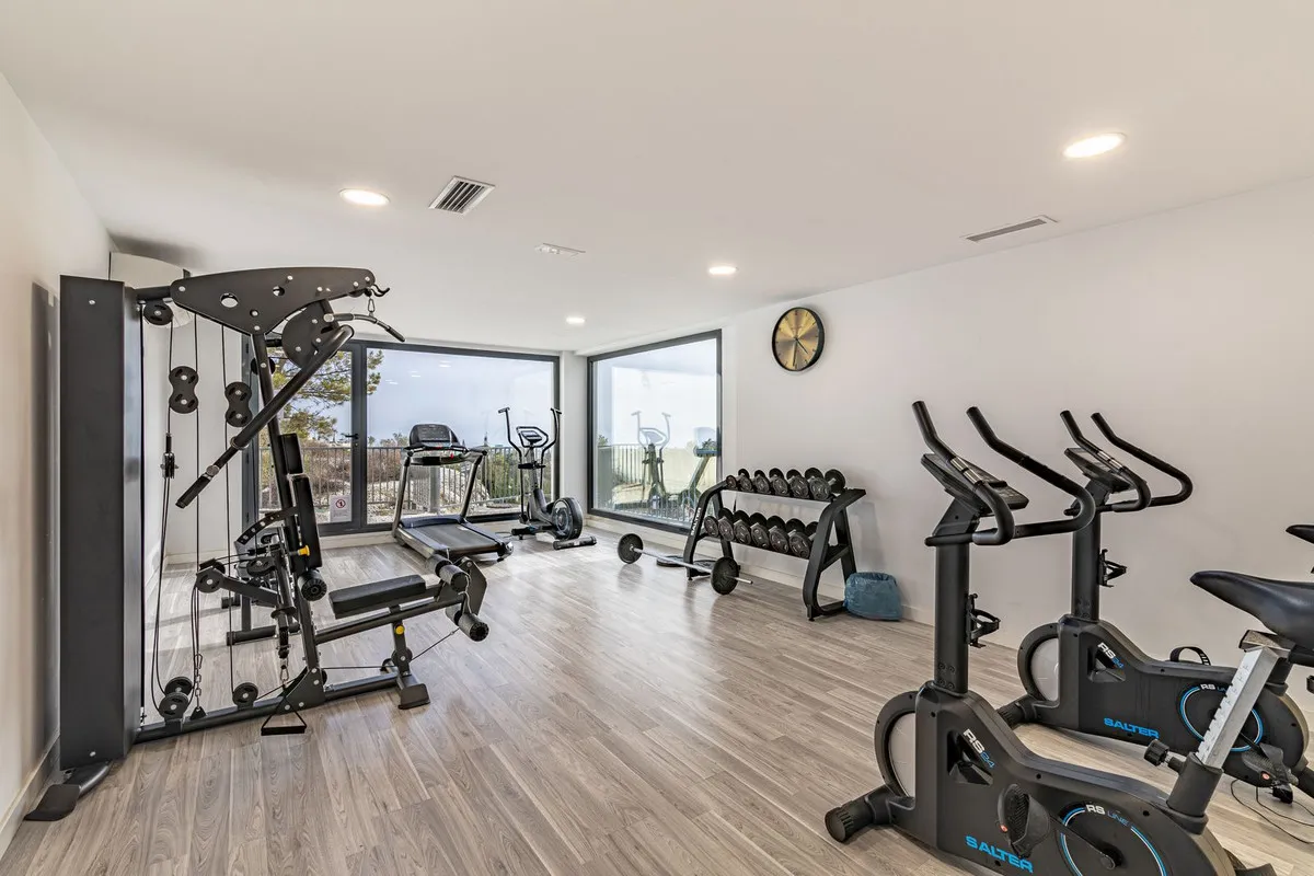 4d63e5dc-5986-45b5-b1c4-3602c1380e52