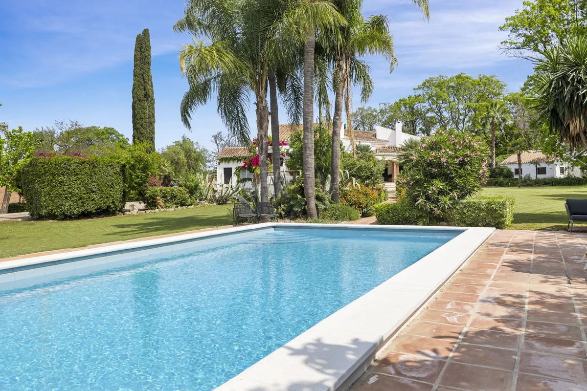 4a2c832b-8cf4-4d63-bf53-758f75073824