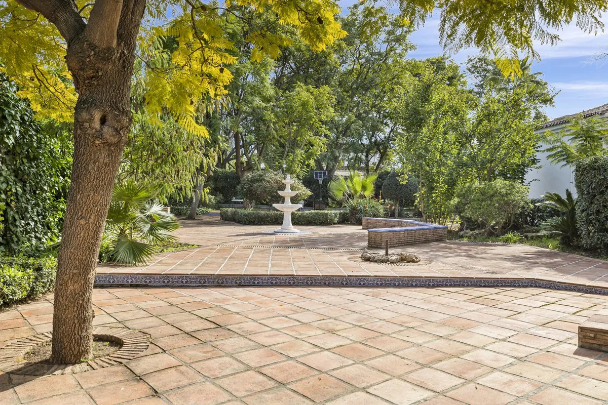 da15d02e-6a21-4c98-977e-c2a89a3ce1e0