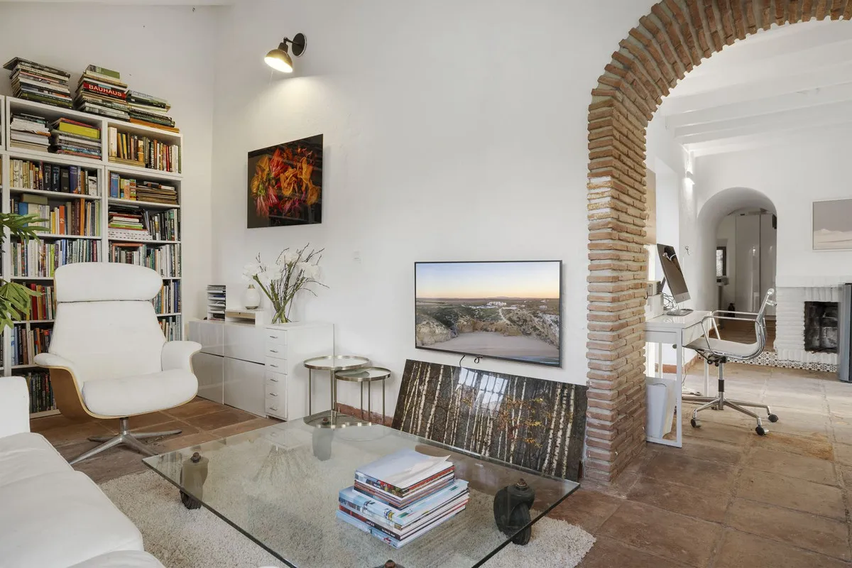 e0e4ab1a-671b-4340-8a09-34396655bb76